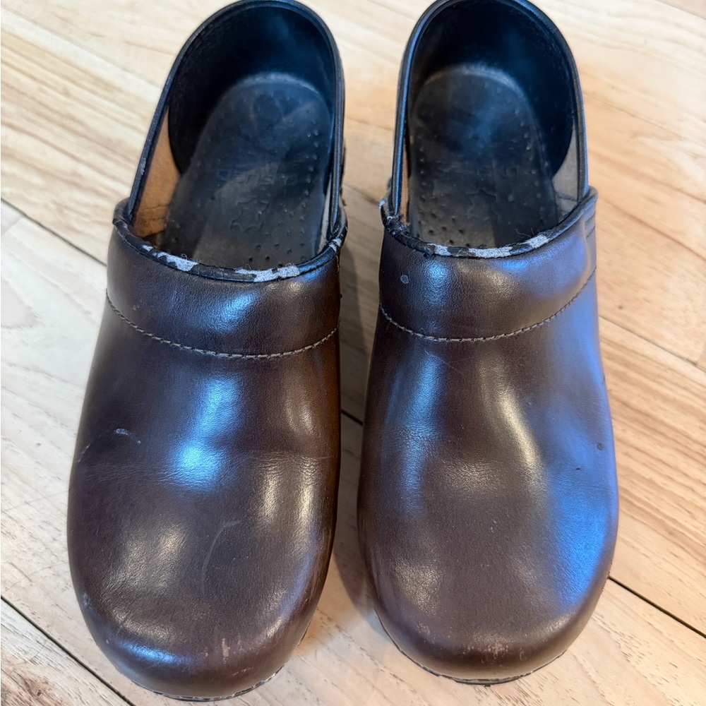 Dansko size euro 36. USA 5.5-6